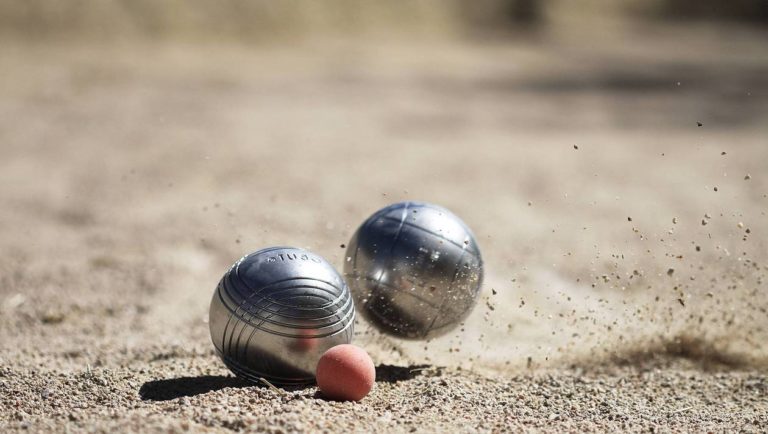 Tournoi de pétanque