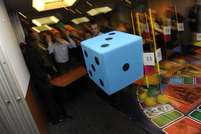 Trivial Pursuit Géant