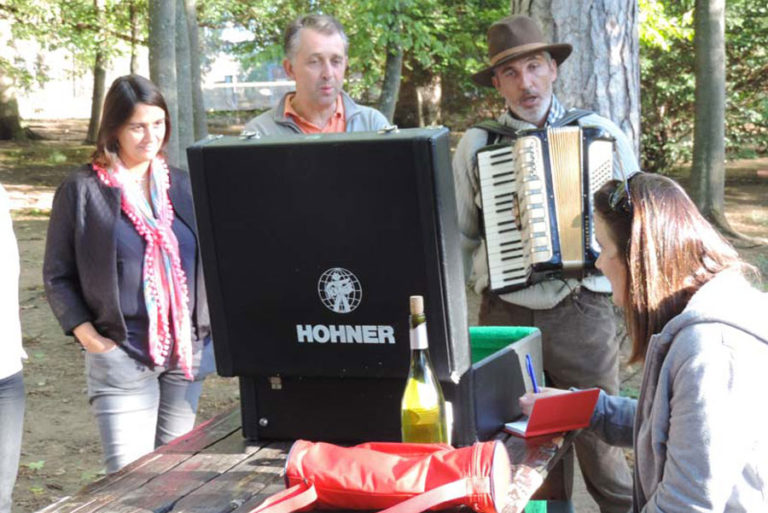 Murder party : Résolvez l'enquête !