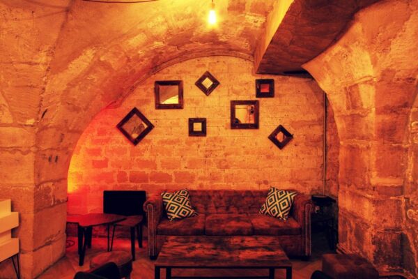 Paris Clandestin
