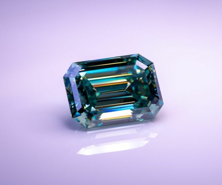 Lupin et le diamant bleu