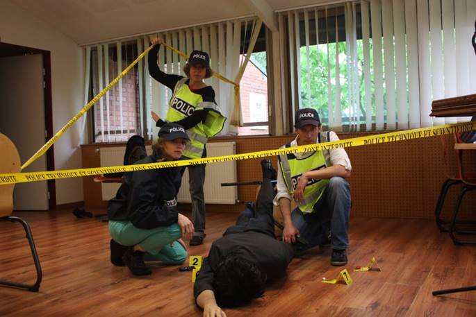 Murder Party Contemporaine
